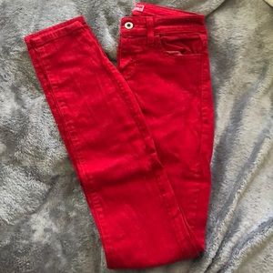 GUESS RED JEANS